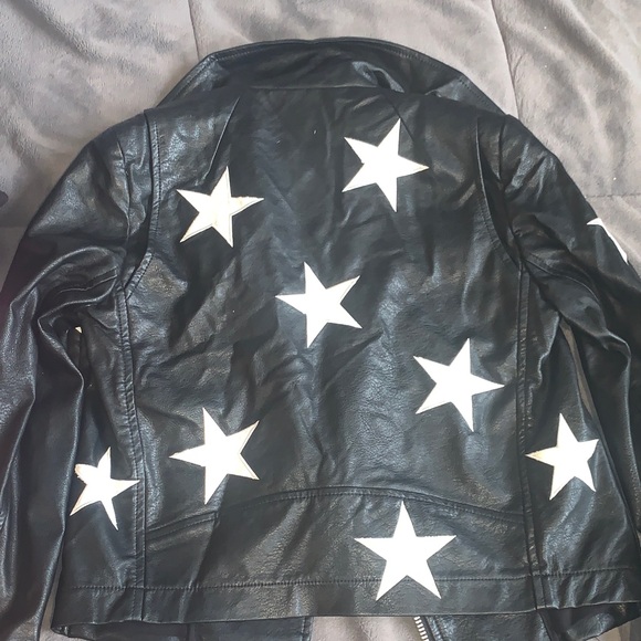 Olivaceous Black Leather Jacket with White Stars - Picture 4 of 6